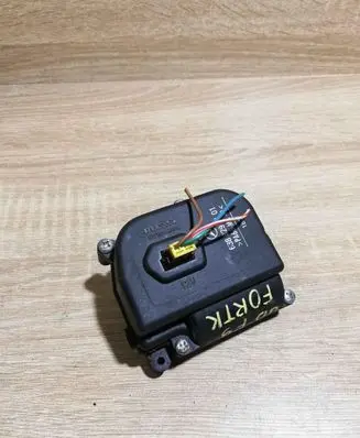 Mercedes-Benz Vito Viano W638 Air flap motor/actuator 6388290101