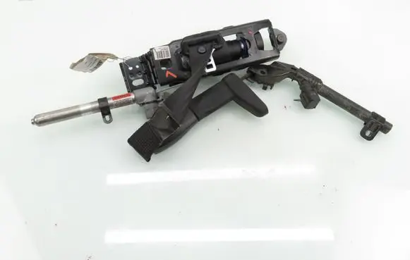 Volvo V50 Front seatbelt 30615569