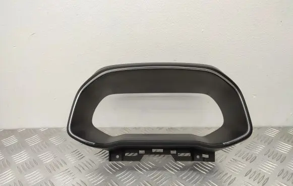 Dashboard trim