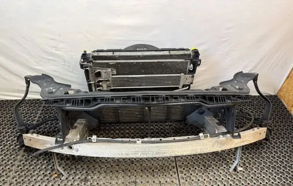 Mercedes-Benz CLS C218 X218 Radiator support slam panel