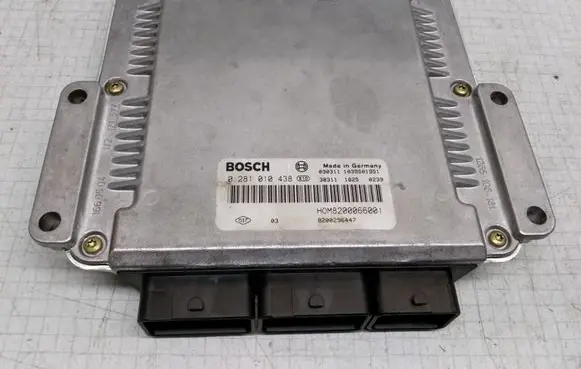 Mitsubishi Space Star Engine control unit/module 0281010438 8200296447
