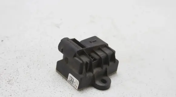 Mercedes-Benz C W205 Glow plug pre-heat relay A6519003103