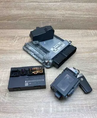 Volkswagen PASSAT B6 Engine ECU kit and lock set 03L907309 3C0959433R CBBBDSG