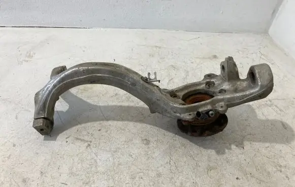 Audi A6 S6 C6 4F Front wheel hub spindle knuckle 4F0407242E