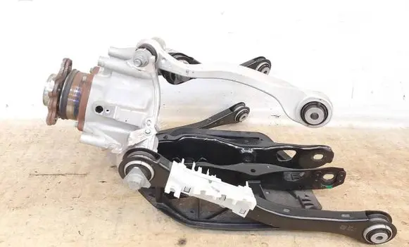 BMW X5 G05 Stub axle 6876653 6876651 33306876651