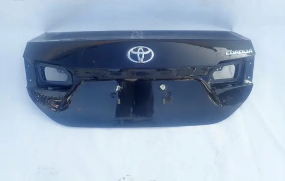 Toyota Corolla E160 E170 Tailgate/trunk/boot lid