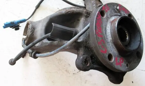 Citroen C3 Front wheel hub spindle knuckle