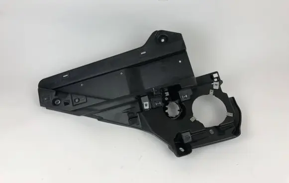 Maserati Levante Rear bumper mounting bracket 670034584 31097