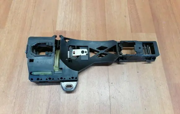 Renault Espace V (RFC) Rear door exterior handle/bracket 806067663R 806068026R