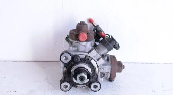 Volvo S60 Fuel injection high pressure pump 31272896 0445010618