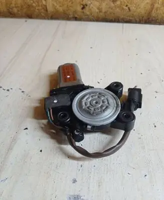Hyundai Santa Fe Front door window regulator motor 037153010 9882026100