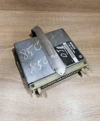 Volvo 850 Engine control unit/module ECU 0280000599