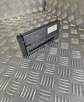 Audi A3 S3 8L Dashboard storage box/compartment 8p0941561f