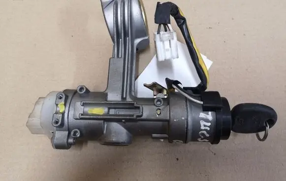 Hyundai Tucson JM Ignition lock 050402