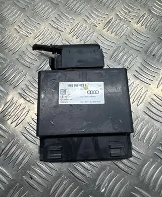 Audi A7 S7 4G Voltage converter/converter module 8K0959663F 120007070 8K0959663