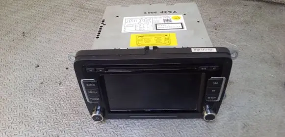 Volkswagen Golf VI Radio/CD/DVD/GPS head unit 3C8035190C