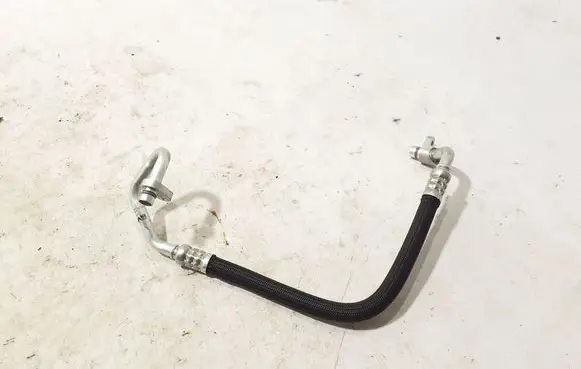 Dacia Duster Air conditioning (A/C) pipe/hose 924905958R