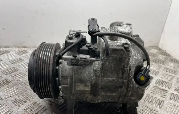 BMW 7 F01 F02 F03 F04 Air conditioning (A/C) compressor (pump) 9216466