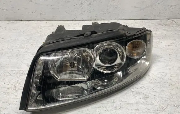 Audi A4 S4 B6 8E 8H Headlight/headlamp 084411146L