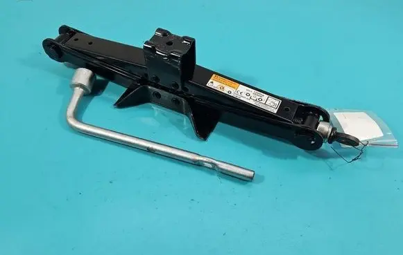 Mitsubishi Eclipse Cross Lift Jack IMPRK1578281