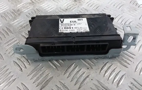 Subaru Legacy Other control units/modules 88281AG672 X1T21173M1A 97RI010625