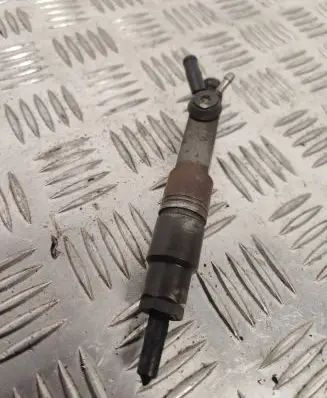 Volvo S80 Fuel injector 074130201Q