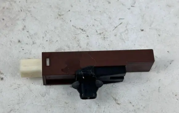 Toyota Mirai Aerial antenna amplifier 17056487