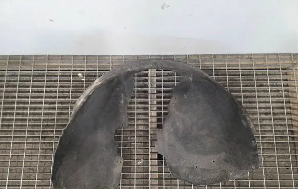 Audi A4 S4 B7 8E 8H Front wheel arch liner splash guards