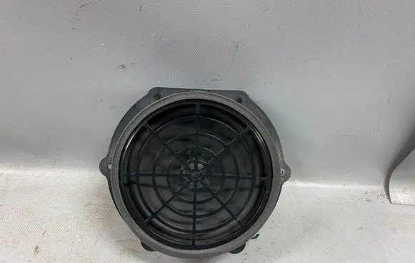 Audi Q7 4M Front door speaker 4M0035415