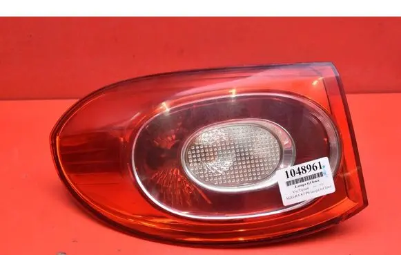 Volkswagen Tiguan Rear/tail lights 5N0945095H