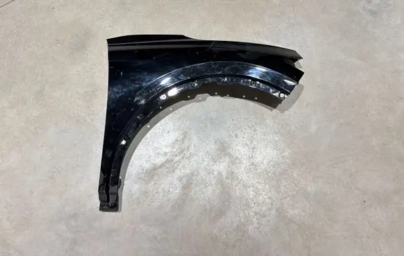 Volkswagen ID.4 Fender 11A821106