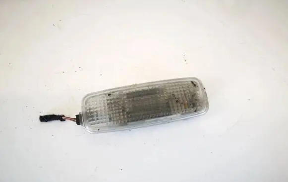 Audi A4 S4 B6 8E 8H Other interior light 8l0947105a