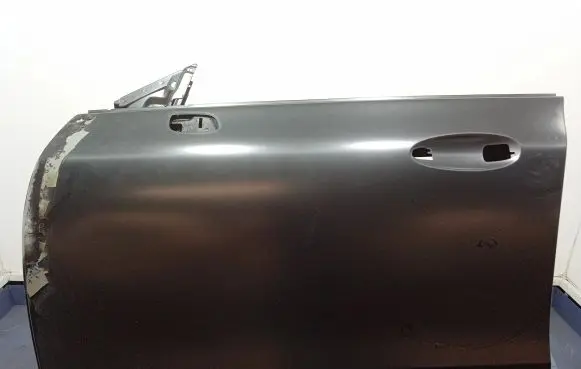 Mercedes-Benz AMG GT R190 C190 Front door