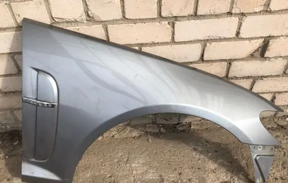 Jaguar XF Fender