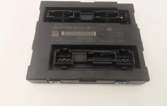 Audi A4 S4 B8 8K Comfort/convenience module 8K0907064JB