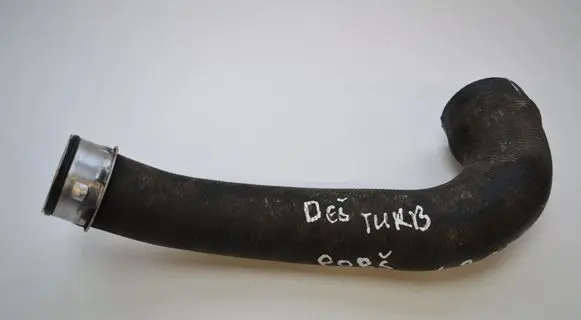 Porsche Cayenne (92A) Intercooler hose/pipe 7L5145834D