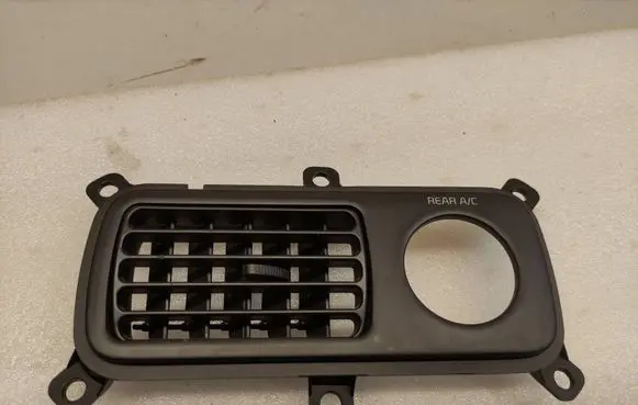 KIA Sorento Rear air vent grill 97980C5000