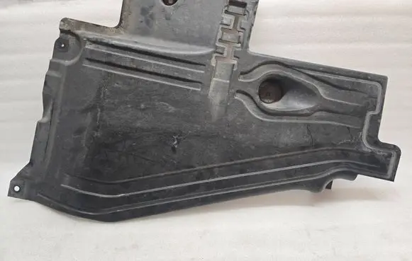 Volvo XC40 Rear underbody cover/under tray 31694917
