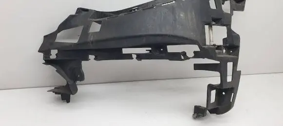 Mercedes-Benz E W213 Front bumper mounting bracket