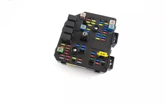 Chevrolet Captiva Fuse module 95381483 GLPT0A 1483U