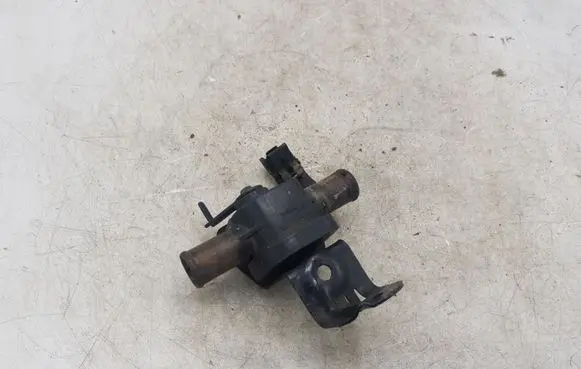 Toyota 4 Runner N120 N130 Engine shut-off valve NOCODE