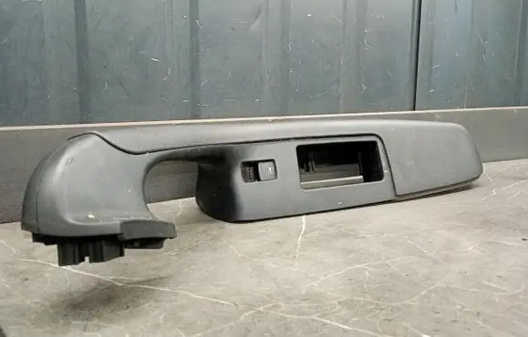 Audi A6 S6 C6 4F Rear seat armrest 4f0868393