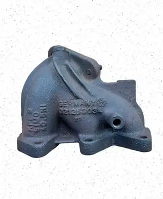 Volkswagen Golf III Exhaust manifold 021253034
