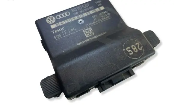 Volkswagen Touran I Gateway control module 1K0907530F 1K0907951