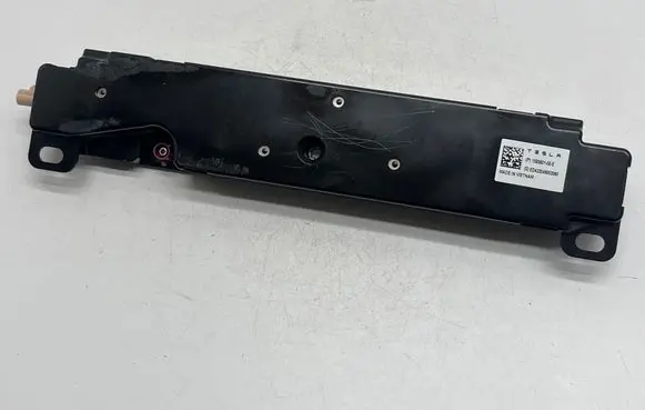 Tesla Model 3 Bluetooth antenna 158560100E ED422049002060
