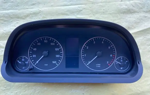 Mercedes-Benz A W169 Speedometer (instrument cluster) A1694401911 A1695408111 A1694422021