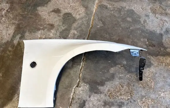 Nissan 370Z Fender 