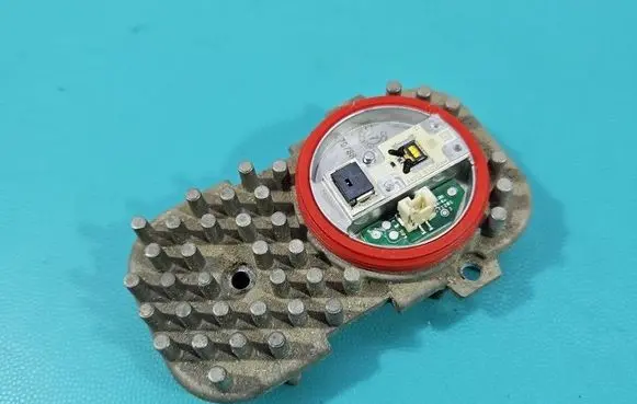 BMW X5 E70 LED ballast control module 1305715084 IMPRK1568555