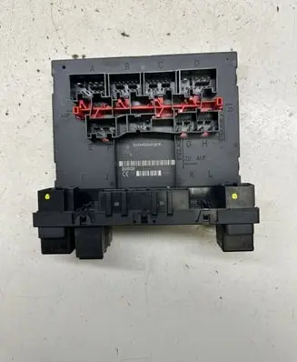 Volkswagen PASSAT B6 Comfort/convenience module 3C0937049AJ F005V00661