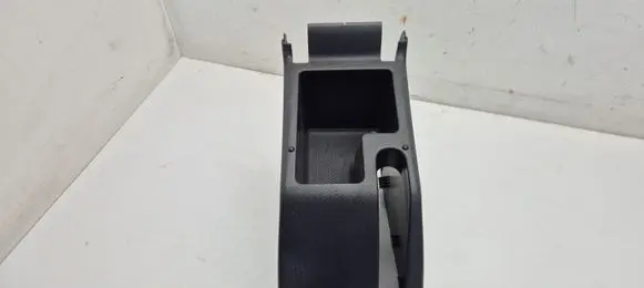 Volkswagen Golf VI Other center console (tunnel) element 1K0863323M